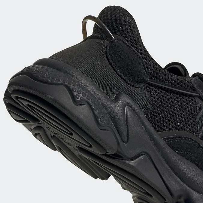 Кроссовки мужские adidas Originals Ozweego Black/Core Black/Grey Five