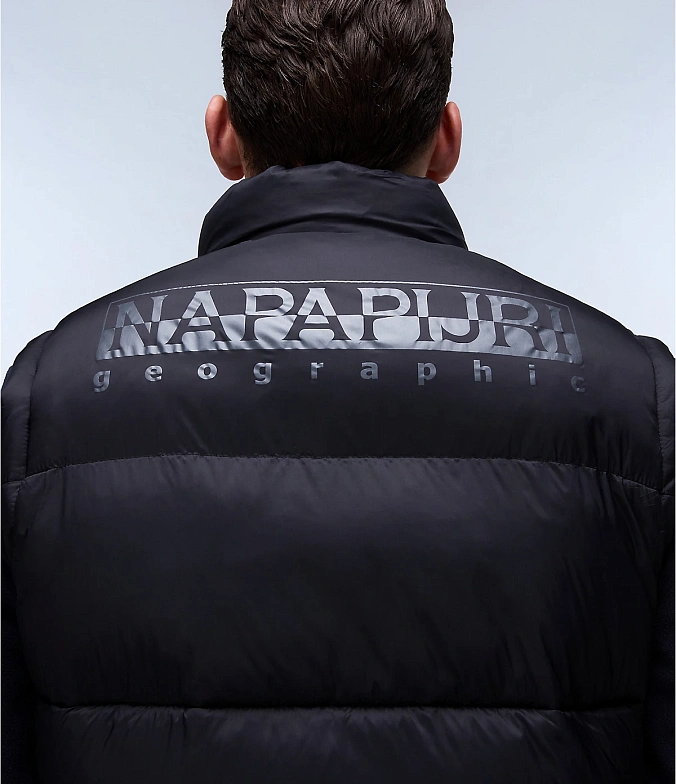 Жилет Napapijri Suomi Vest Jacket Black