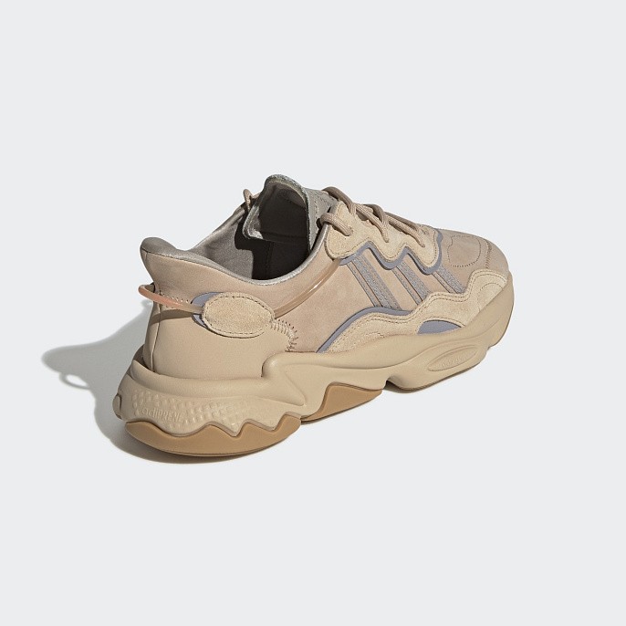 Кроссовки adidas Originals Ozweego Pale Nude/Light Brown/Solar Red