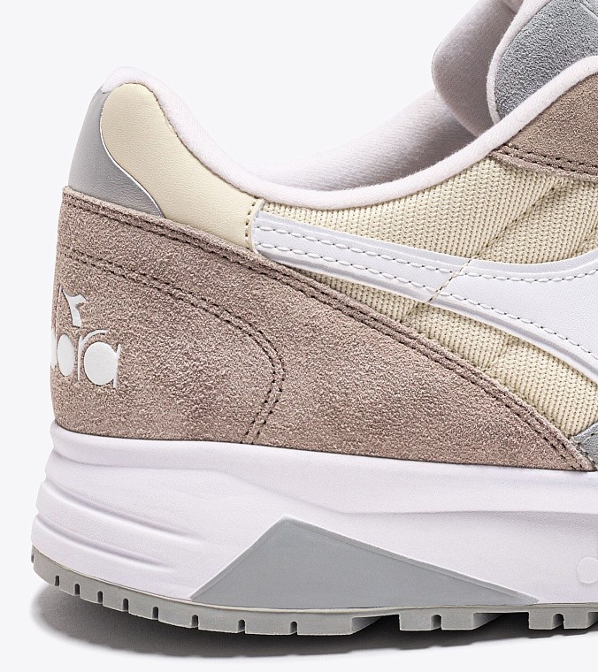 Кроссовки мужские Diadora N902 Coffee Bean/Сloud Cream