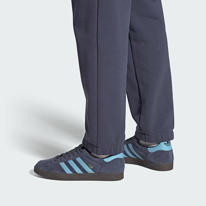 Кроссовки унисекс adidas Originals Gazelle Shadow Navy/Clear Blue/Gum